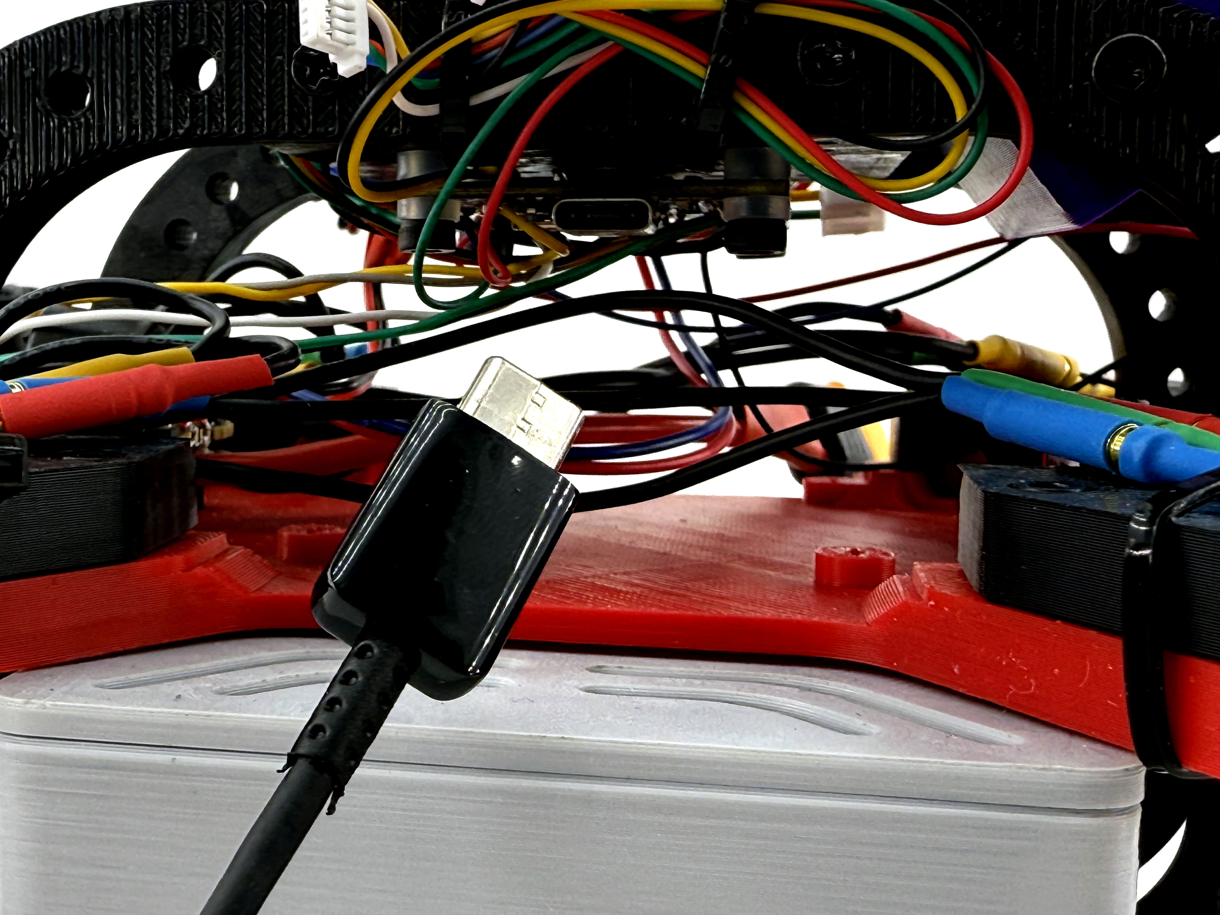 USB Type-C и квадрокоптер Nanopix Maxi